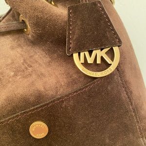 Michael Kors Leather bucket purse